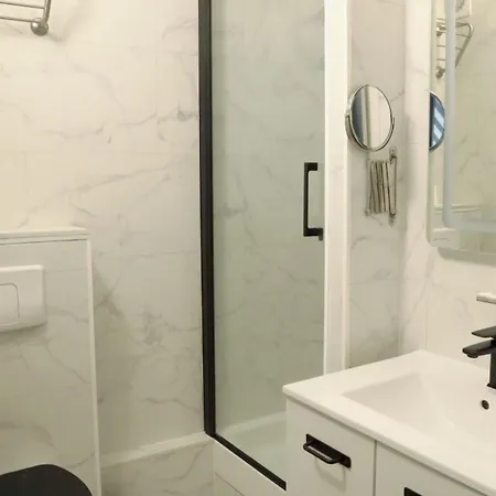 Arc De Triomphe & Trocadero Square - Cityapartmentstay * 巴黎