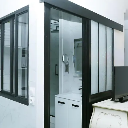 Arc De Triomphe & Trocadero Square - Cityapartmentstay 巴黎