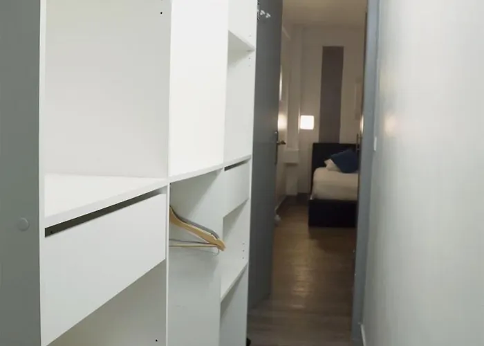 Arc De Triomphe & Trocadero Square - Cityapartmentstay باريس