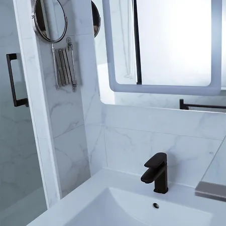 Arc De Triomphe & Trocadero Square - Cityapartmentstay Appartamento *